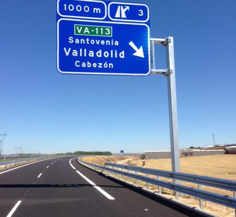 cartel carretera Valladolid